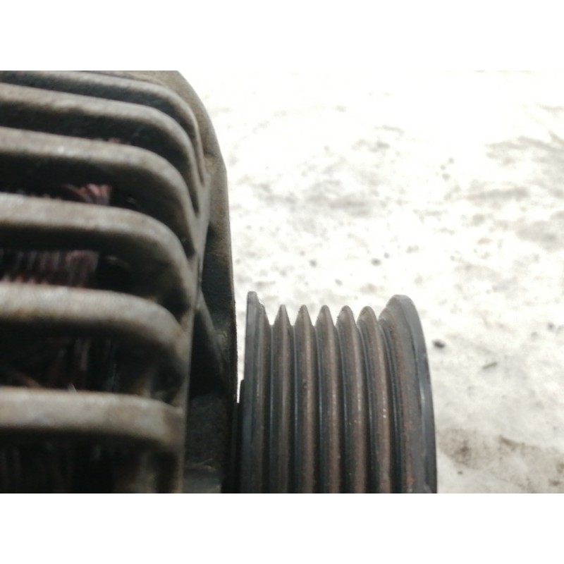 Recambio de alternador para hyundai coupe (gk) 2.7 v6 gls referencia OEM IAM 3730037800 2655524 