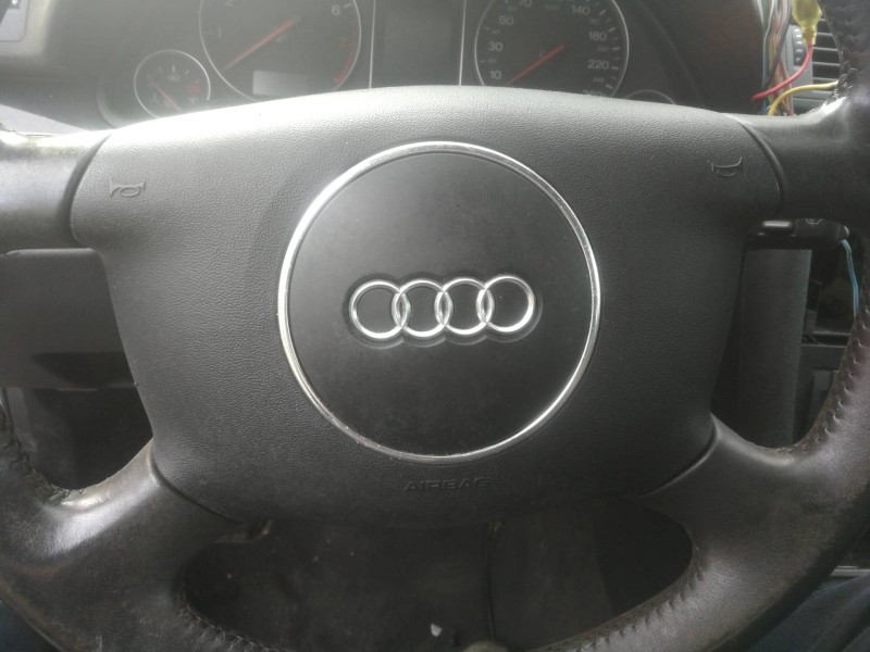 Recambio de airbag delantero izquierdo para audi a4 berlina (8e) 2.0 fsi referencia OEM IAM 8E0880201AA  