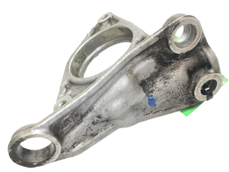 Recambio de soporte motor trasero para renault scenic ii confort dynamique referencia OEM IAM 187335  