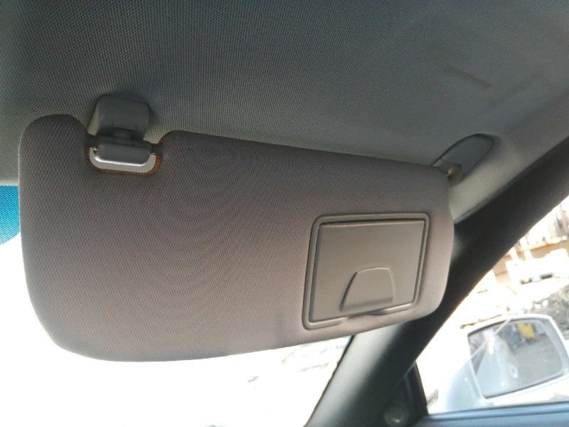 Recambio de parasol derecho para hyundai coupe (gk) 2.7 v6 gls referencia OEM IAM   