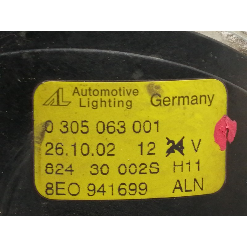 Recambio de faro antiniebla izquierdo para audi a4 berlina (8e) 2.0 fsi referencia OEM IAM 0305063001  