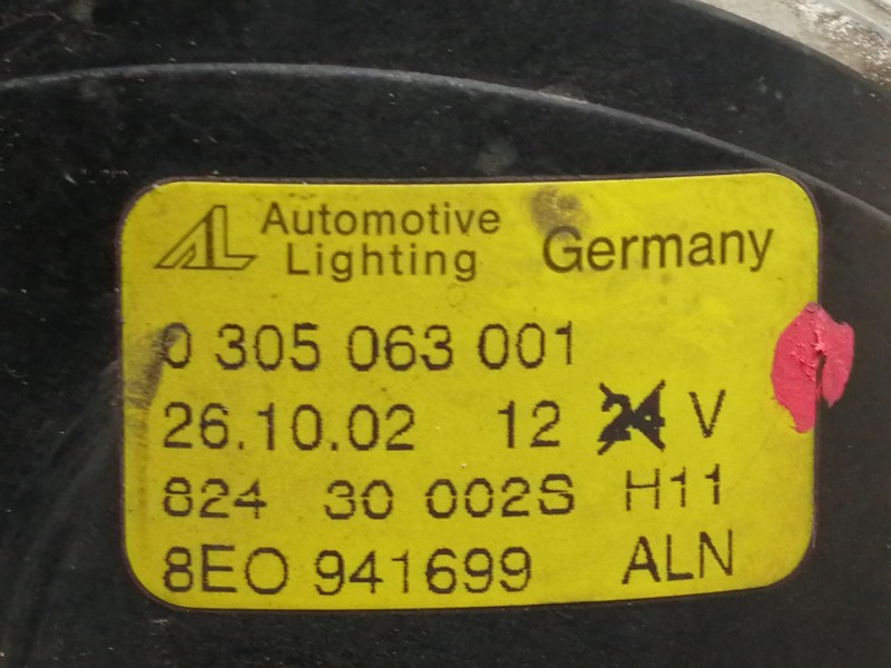 Recambio de faro antiniebla izquierdo para audi a4 berlina (8e) 2.0 fsi referencia OEM IAM 0305063001  