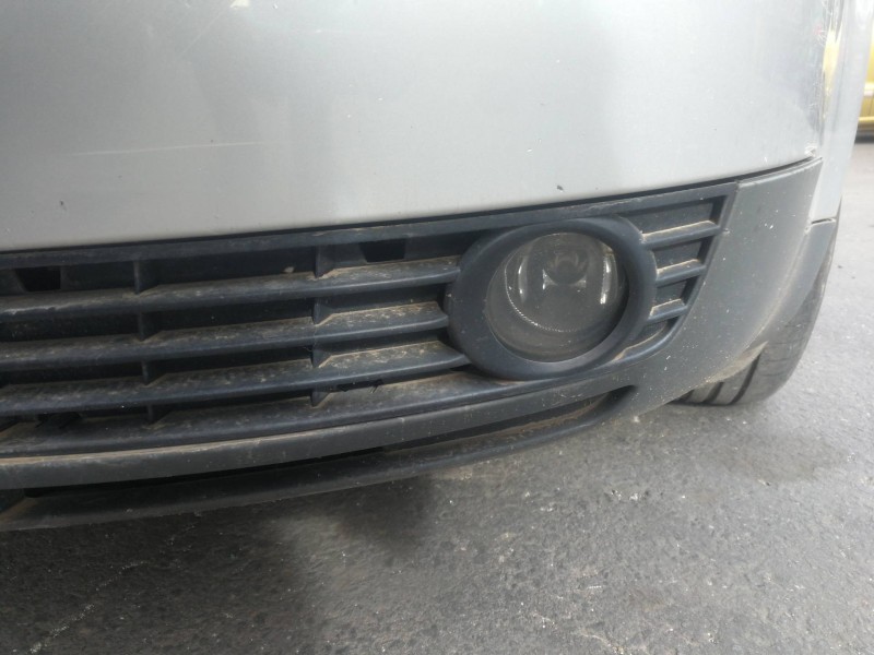 Recambio de faro antiniebla izquierdo para audi a4 berlina (8e) 2.0 fsi referencia OEM IAM 0305063001  