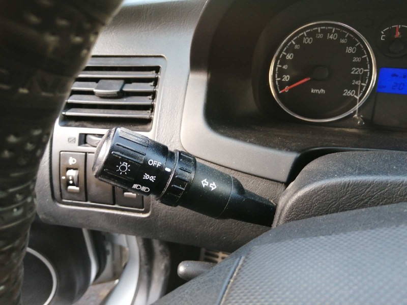 Recambio de mando intermitentes para hyundai coupe (gk) 2.7 v6 gls referencia OEM IAM 3283AA  