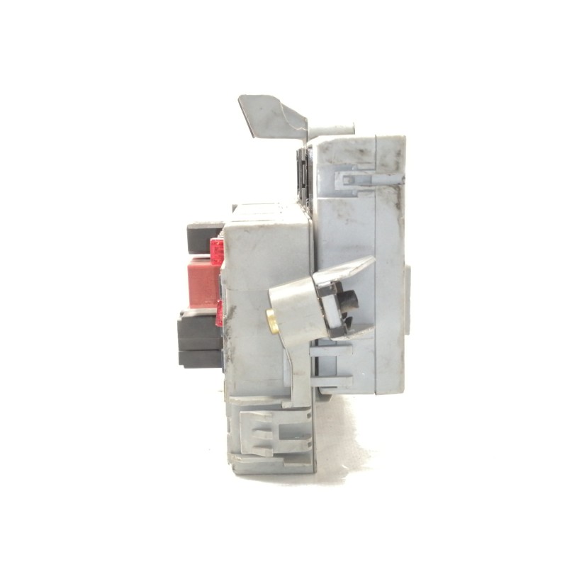 Recambio de caja reles / fusibles para fiat doblo cargo (223) 1.9 jtd sx furg. panorama referencia OEM IAM 406626  