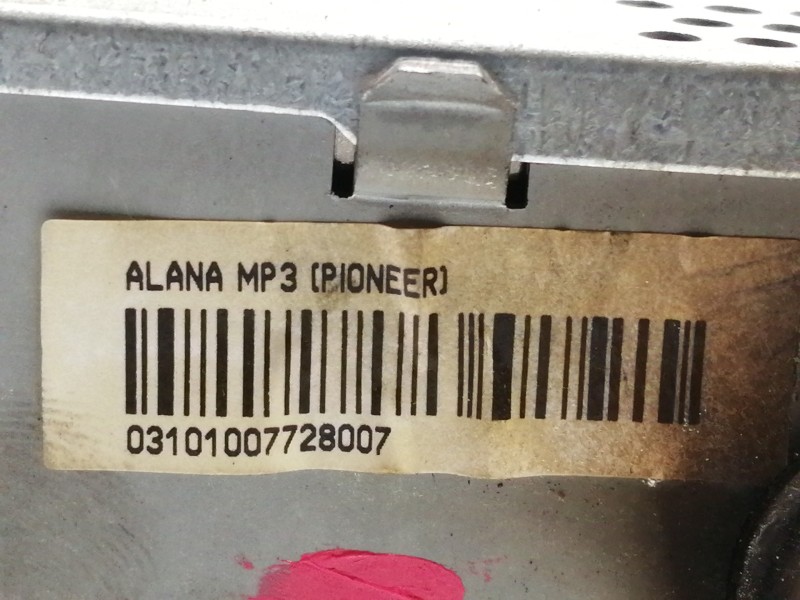 Recambio de sistema audio / radio cd para seat ibiza (6l1) stella referencia OEM IAM 03101007728007  