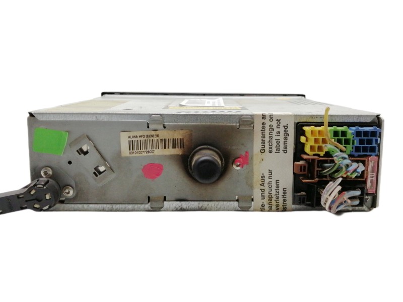 Recambio de sistema audio / radio cd para seat ibiza (6l1) stella referencia OEM IAM 03101007728007  