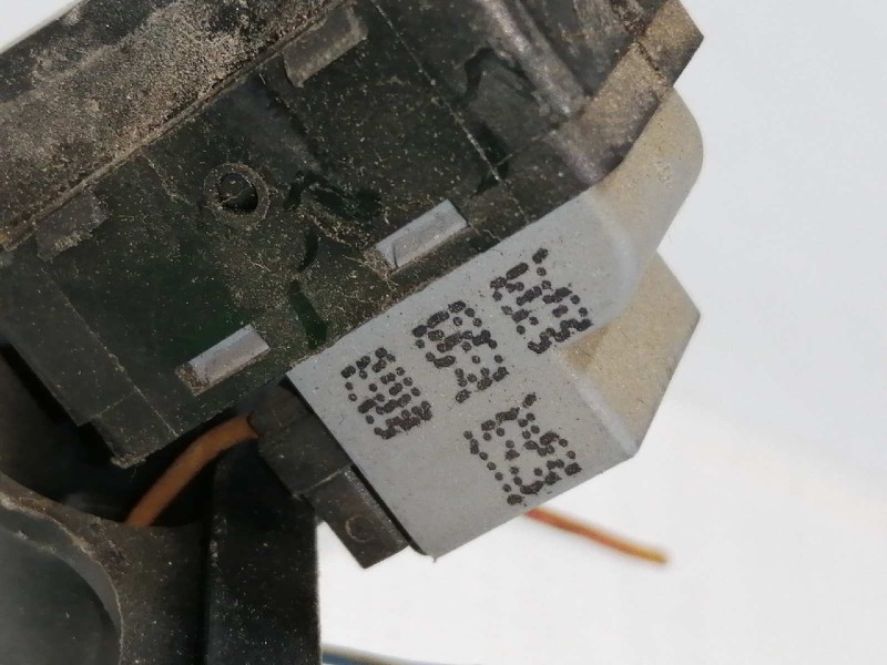 Recambio de maneta interior delantera derecha para volkswagen polo (9n3) advance referencia OEM IAM 6Q0837174  