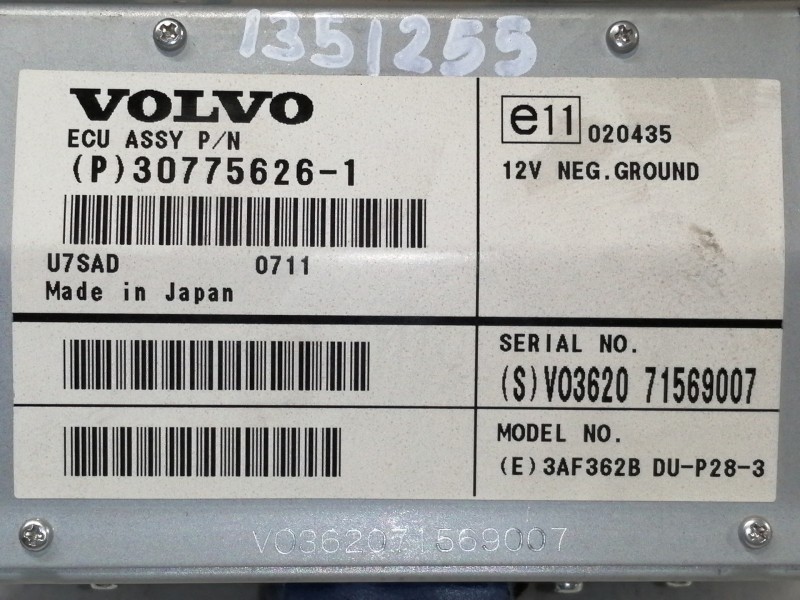 Recambio de pantalla multifuncion para volvo xc90 d5 kinetic (5 asientos) (136kw) referencia OEM IAM 307756261 V0362071569007 3A