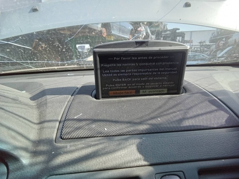 Recambio de pantalla multifuncion para volvo xc90 d5 kinetic (5 asientos) (136kw) referencia OEM IAM 307756261 V0362071569007 3A