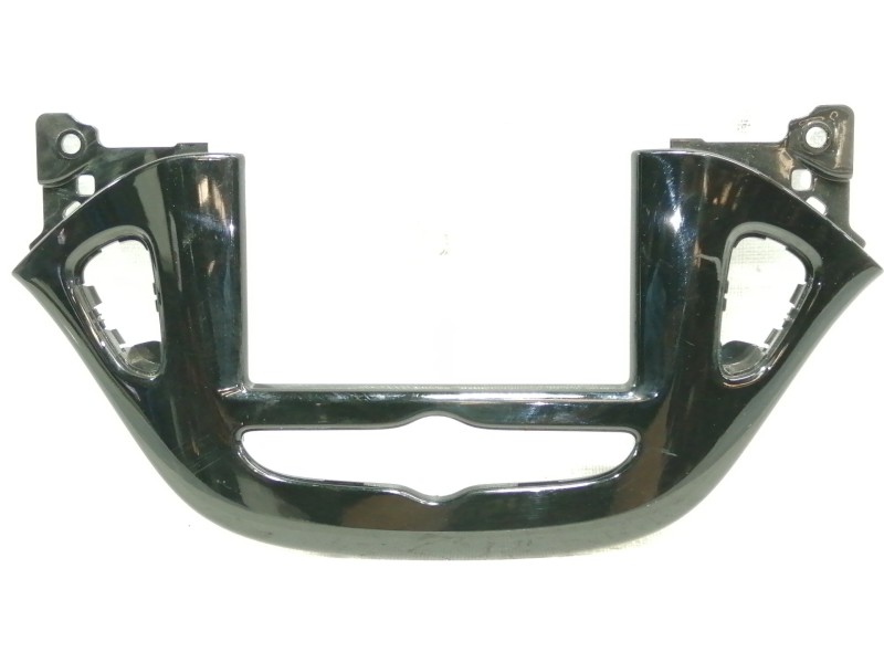 Recambio de moldura para opel adam unlimited ecoflex referencia OEM IAM 39072699  