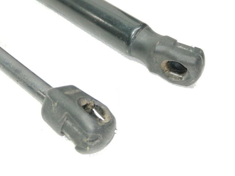 Recambio de amortiguadores maletero / porton para opel adam unlimited ecoflex referencia OEM IAM 13352789  