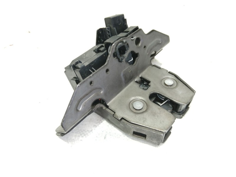 Recambio de cerradura maletero / porton para opel adam unlimited ecoflex referencia OEM IAM 13509599  