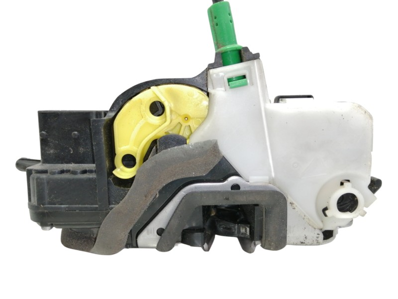 Recambio de cerradura puerta delantera izquierda para opel adam unlimited ecoflex referencia OEM IAM 13579522  