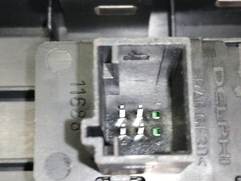 Recambio de mando elevalunas delantero derecho para peugeot 508 active referencia OEM IAM 96661102BK 53269818 