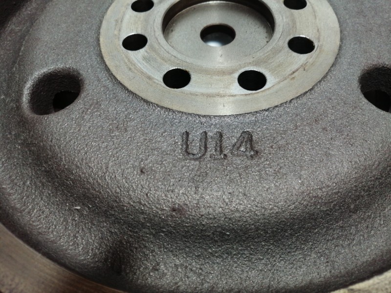 Recambio de volante motor para hyundai i20 comfort referencia OEM IAM YGK3 U14 