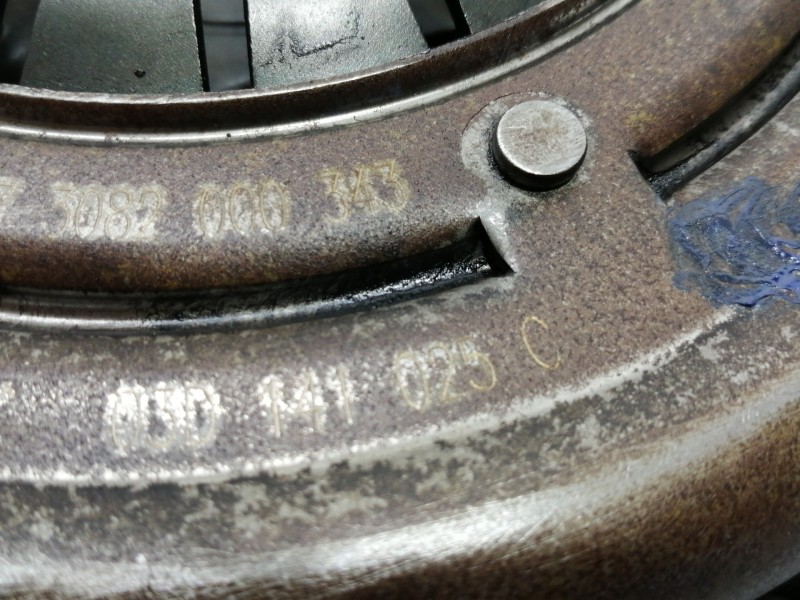 Recambio de kit embrague para seat ibiza (6j5) reference referencia OEM IAM 03D141031A  