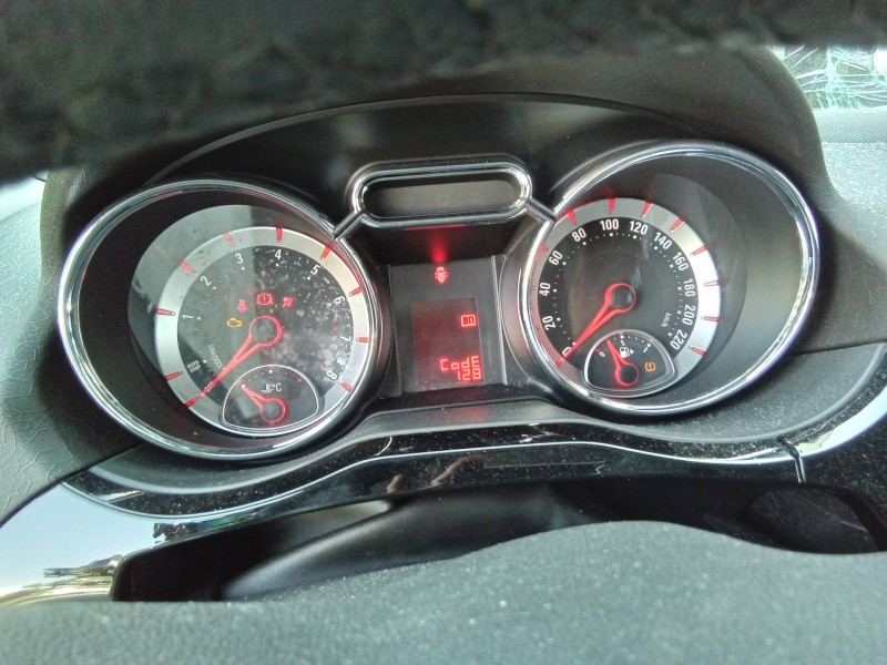 Recambio de cuadro instrumentos para opel adam unlimited ecoflex referencia OEM IAM 39004981  
