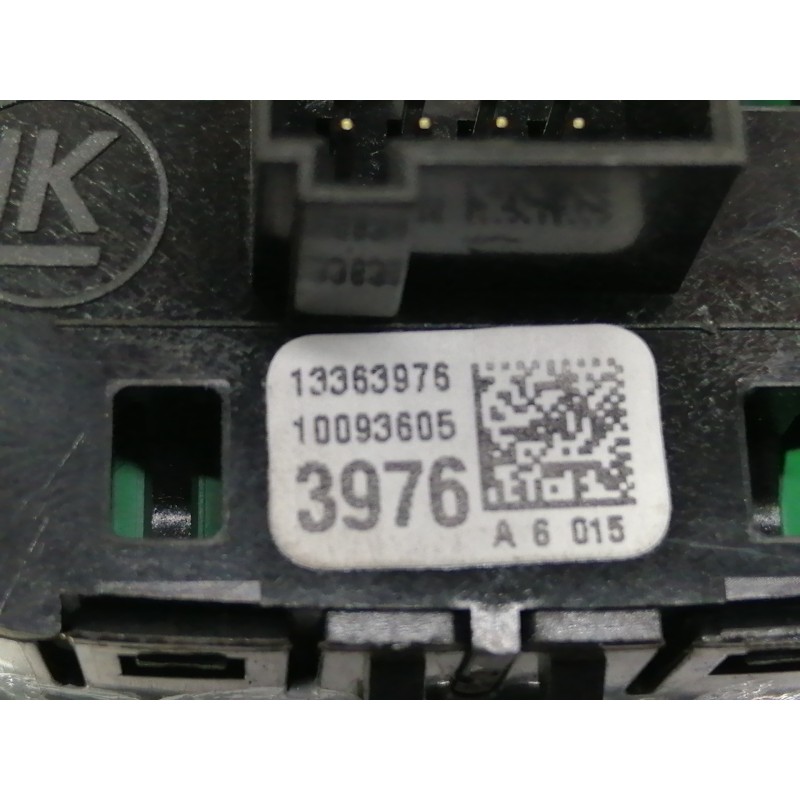 Recambio de warning para opel adam unlimited ecoflex referencia OEM IAM 13363976  