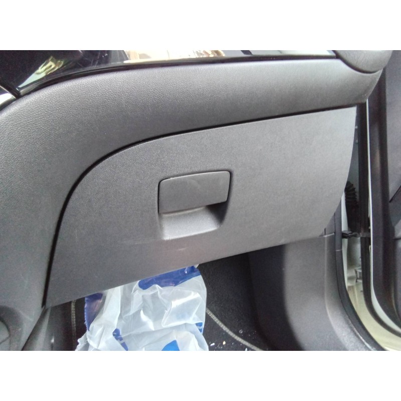 Recambio de guantera para opel adam unlimited ecoflex referencia OEM IAM 13468944  