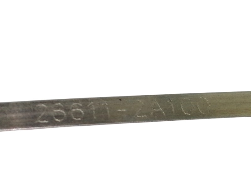 Recambio de varilla aceite para hyundai i20 comfort referencia OEM IAM 266112A100  