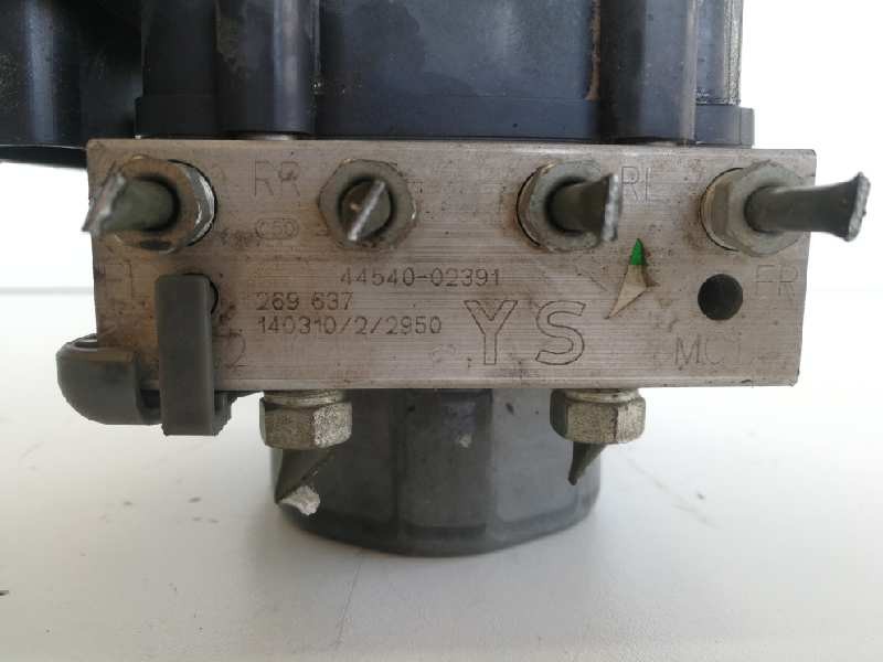 Recambio de abs para toyota auris active referencia OEM IAM 4454002391  