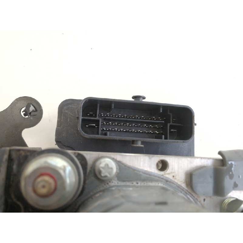 Recambio de abs para toyota auris active referencia OEM IAM 4454002391  