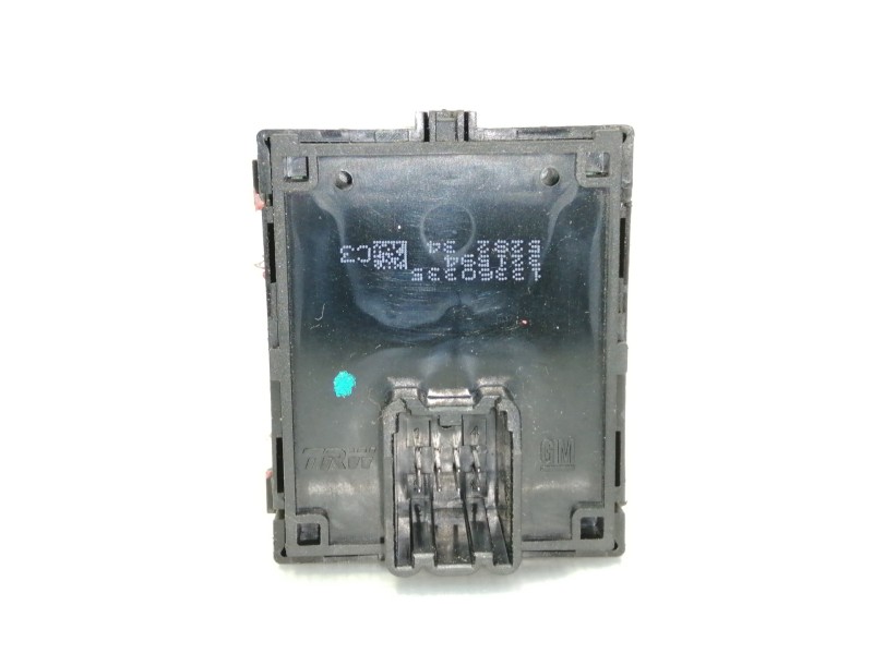 Recambio de mando elevalunas delantero izquierdo para opel adam unlimited ecoflex referencia OEM IAM 13360335  