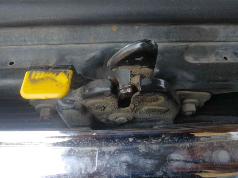 Recambio de cerradura capot para jeep gr.cherokee (wj/wg) 3.1 td laredo referencia OEM IAM 35600G  