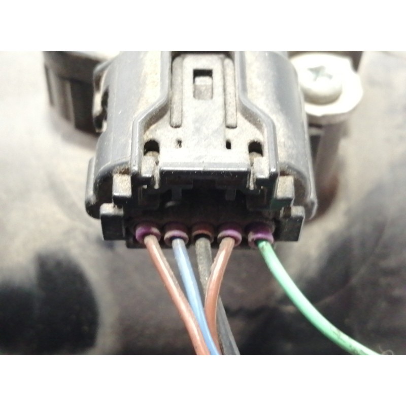 Recambio de caudalimetro para toyota auris active referencia OEM IAM 2220426010  