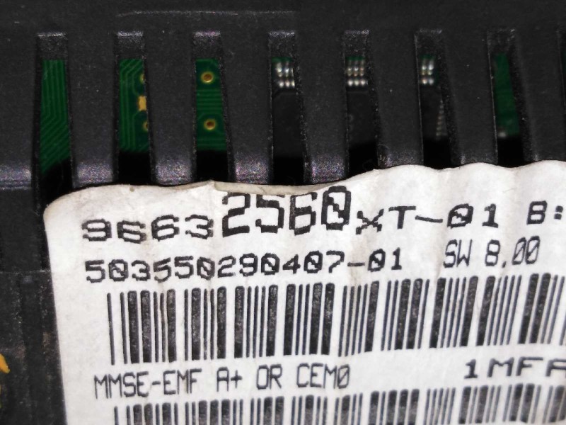 Recambio de pantalla multifuncion para citroën c3 1.1 collection referencia OEM IAM 96632560XT  