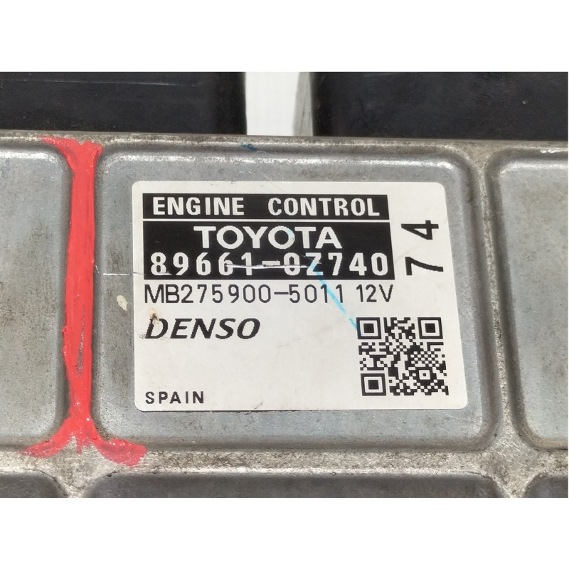 Recambio de centralita motor uce para toyota auris active referencia OEM IAM 896610Z740  