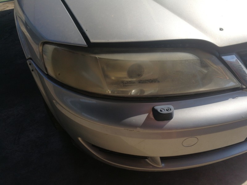 Recambio de faro derecho para opel vectra b berlina elegance referencia OEM IAM 0301179272 09152647 