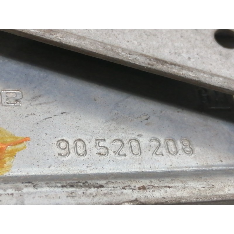 Recambio de elevalunas delantero derecho para opel astra f berlina básico referencia OEM IAM 90520208  