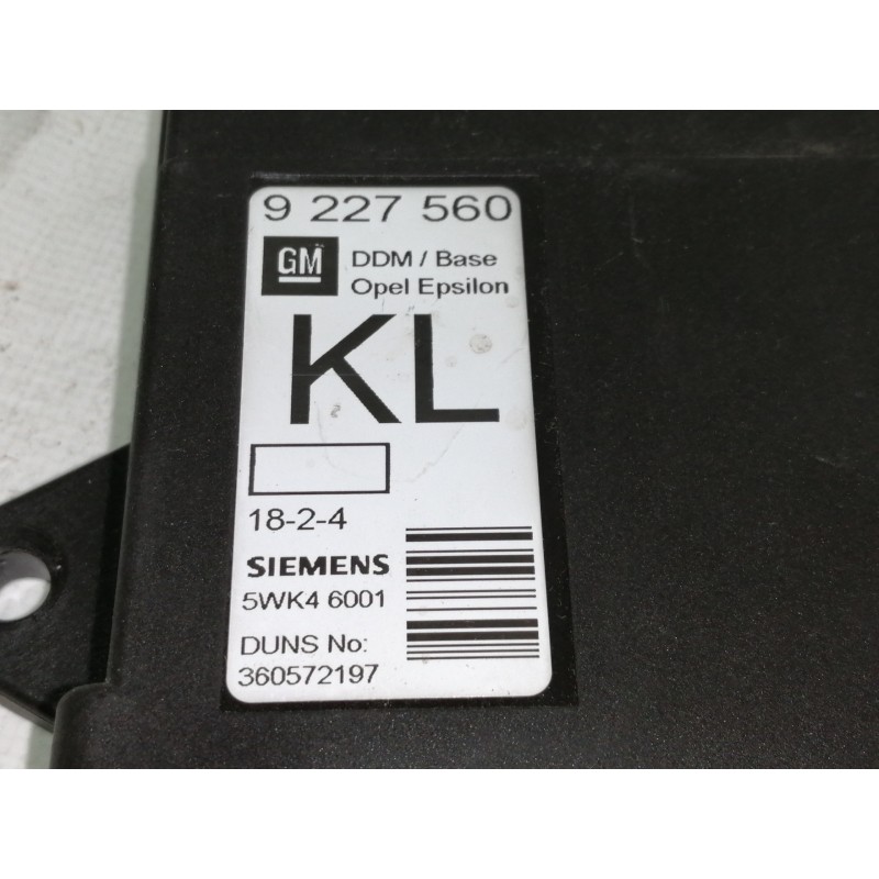 Recambio de centralita cierre para opel vectra c berlina club referencia OEM IAM 9227560  