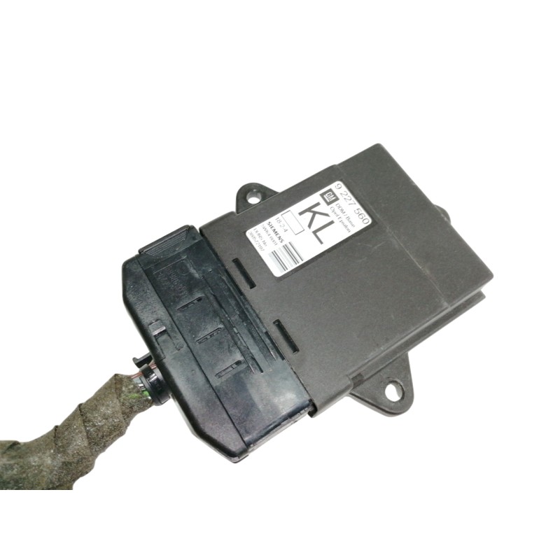 Recambio de centralita cierre para opel vectra c berlina club referencia OEM IAM 9227560  