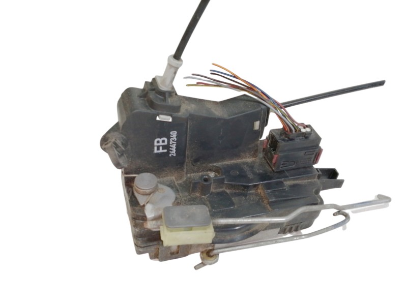 Recambio de cerradura puerta delantera izquierda para opel vectra c berlina club referencia OEM IAM 24447340  