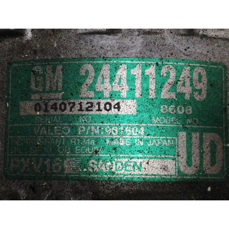 Recambio de compresor aire acondicionado para opel vectra c berlina club referencia OEM IAM 24411249  