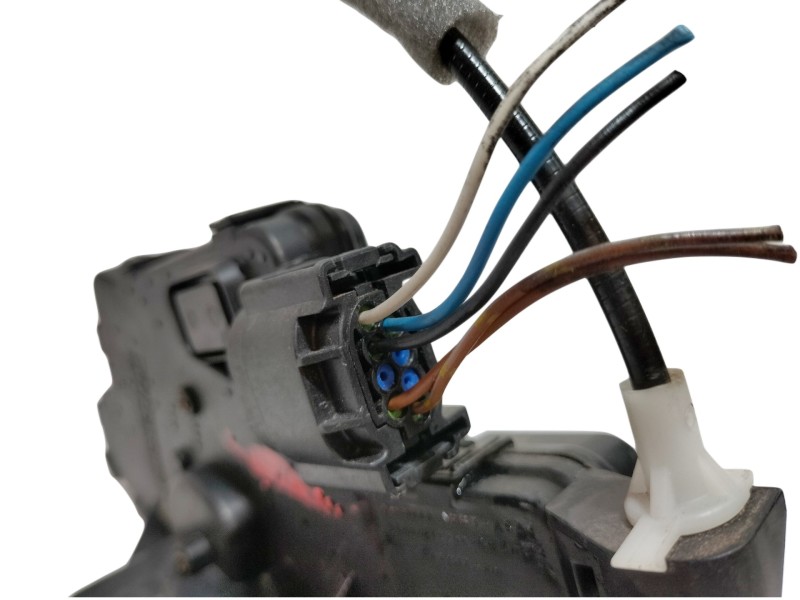 Recambio de cerradura puerta delantera derecha para bmw serie 3 berlina (e46) 318i referencia OEM IAM   