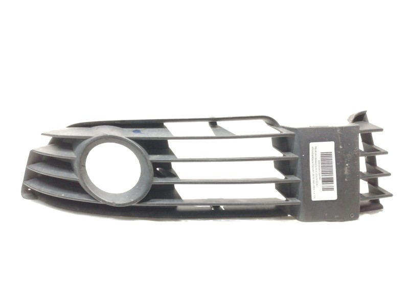 Recambio de rejilla paragolpes izquierda para volkswagen passat berlina (3b3) 1.9 tdi referencia OEM IAM 380853665  