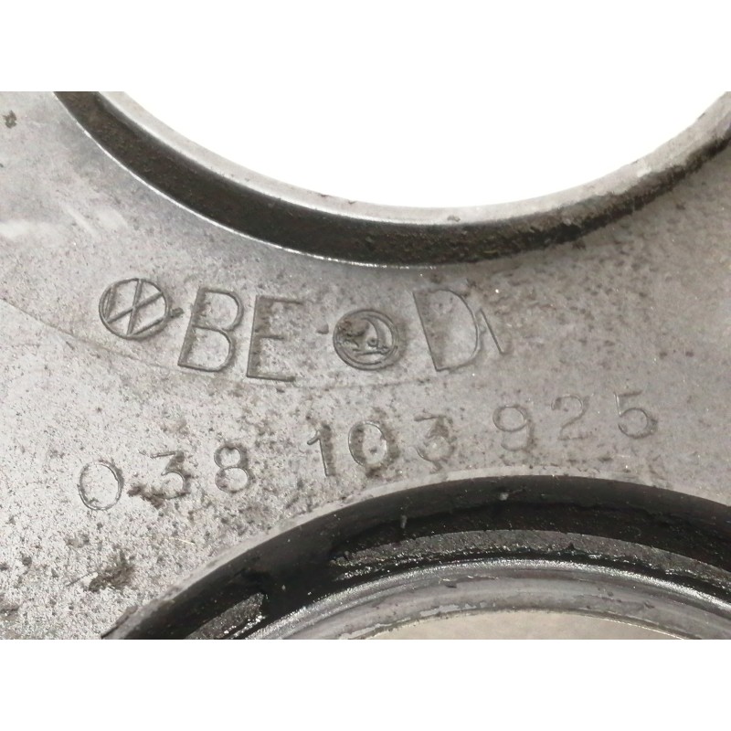 Recambio de tapa motor para volkswagen passat berlina (3b3) 1.9 tdi referencia OEM IAM 038103925  