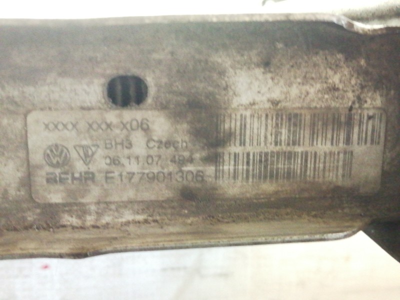 Recambio de radiador agua para volkswagen touareg (7l6) v6 tdi referencia OEM IAM 7L6121253B E177901306 