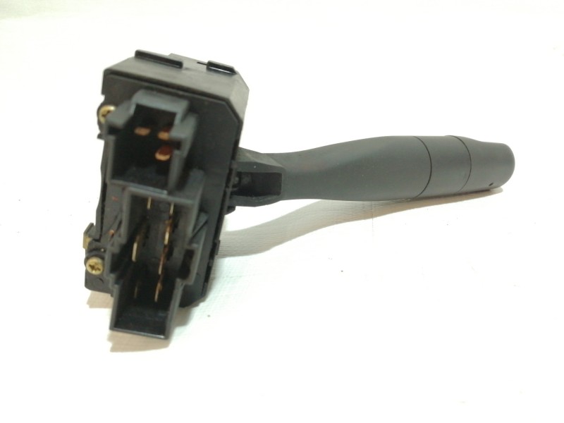 Recambio de mando intermitentes para land rover freelander 2.0 td4 cat referencia OEM IAM 36663H  