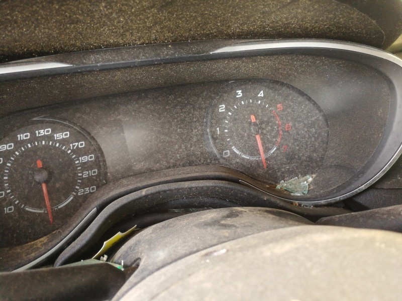 Recambio de cuadro instrumentos para fiat tipo ii (357) berlina lounge plus referencia OEM IAM 52051102 00520511020 A2C99400702 