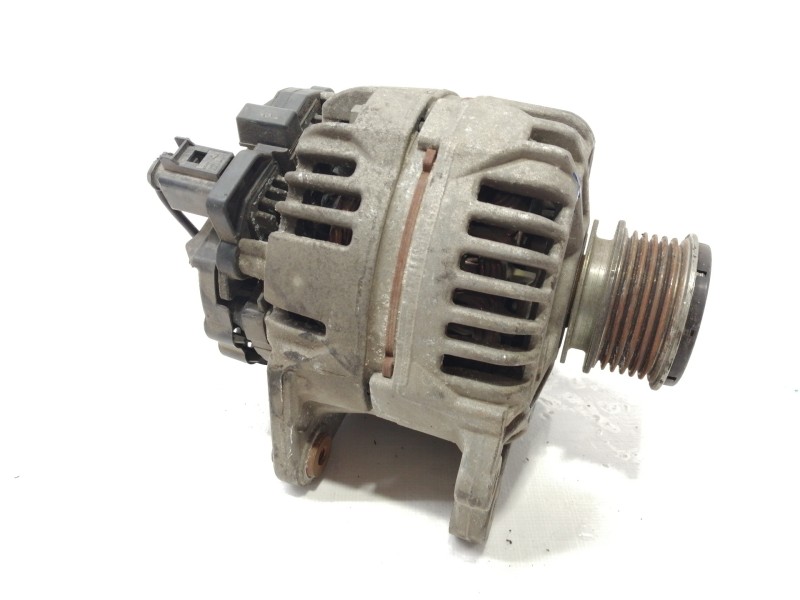 Recambio de alternador para seat cordoba berlina (6l2) reference referencia OEM IAM 045903023  