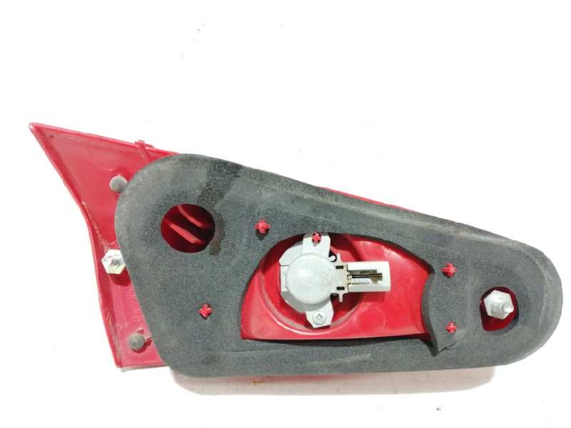 Recambio de piloto trasero derecho interior para alfa romeo 147 (190) 1.6 ts eco 16v distinctive (01.2006) referencia OEM IAM   