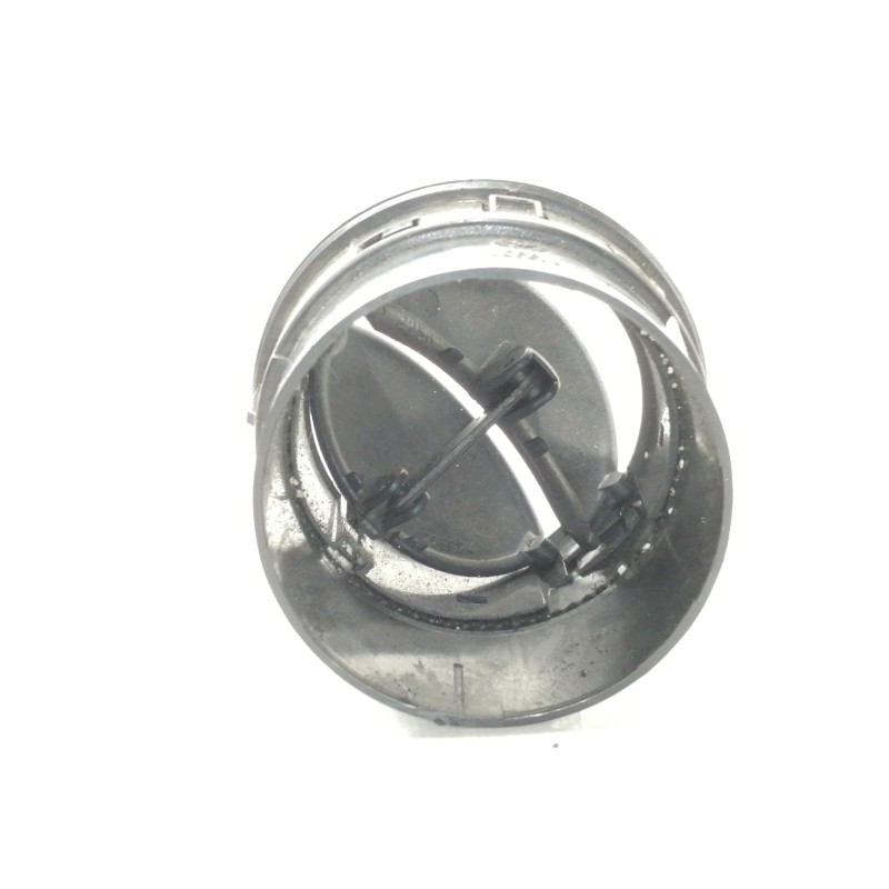 Recambio de rejilla aireadora para iveco daily caja cerrada (2006 =>) caja cerrada 35c... batalla 3000l referencia OEM IAM   