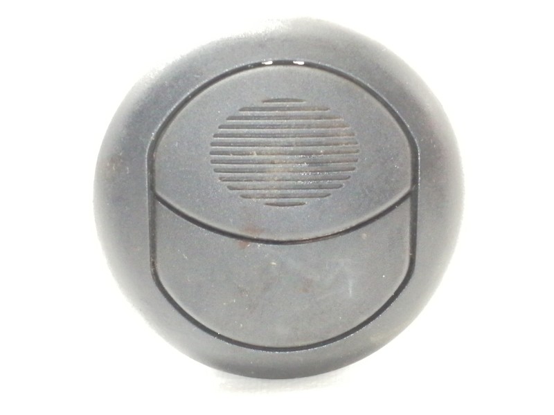 Recambio de rejilla aireadora para iveco daily caja cerrada (2006 =>) caja cerrada 35c... batalla 3000l referencia OEM IAM   