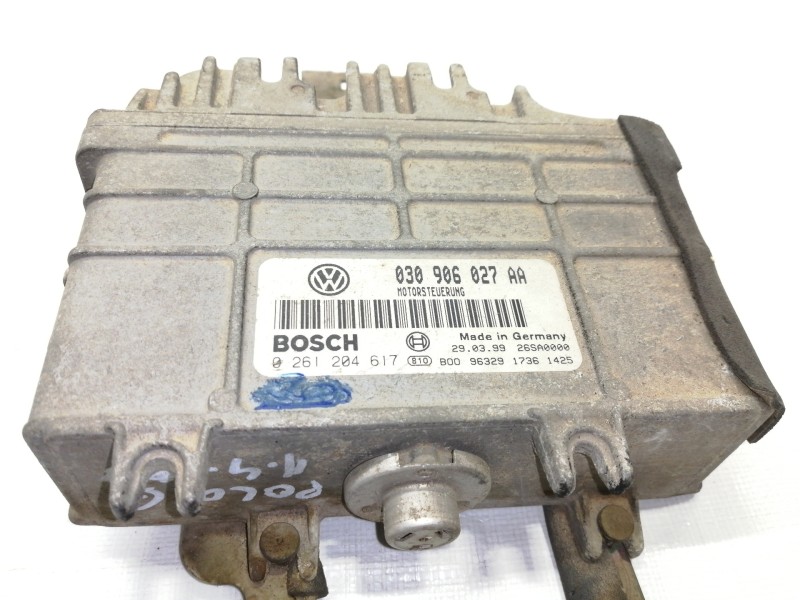 Recambio de centralita motor uce para volkswagen polo berlina (6n1) básico referencia OEM IAM 030906027AA  