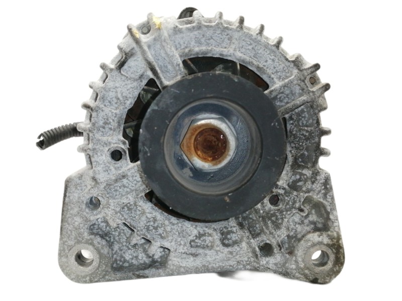 Recambio de alternador para renault clio iii 1.4 16v referencia OEM IAM 0124425034 8200323137 